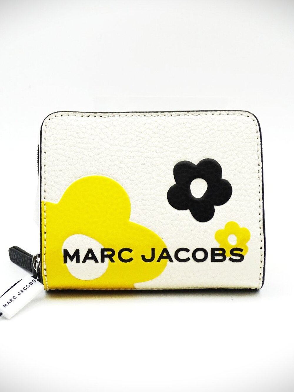 MARC JACOBS NWT Daisy Print Bold Mini Compact Wallet